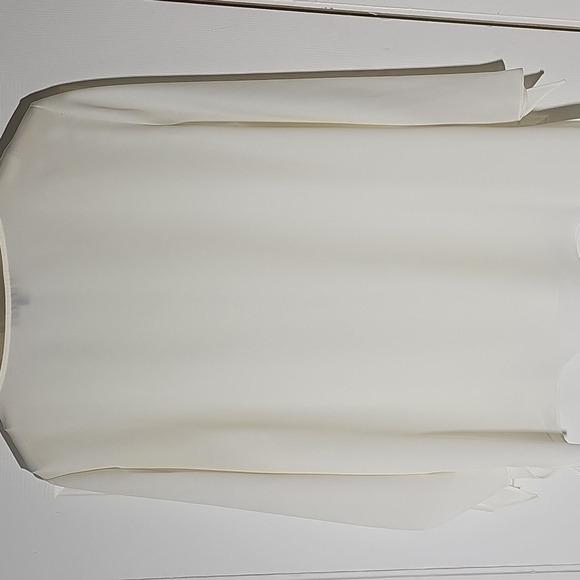 Alex Marie Elegant Cream V-Neck Blouse With Long Sleeves. Large - Picture 5 of 7